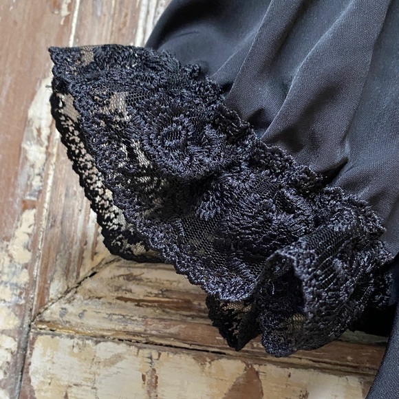 SHEIN Black Puff Sleeve Blouse with Lace Detail - Picture 3 of 8